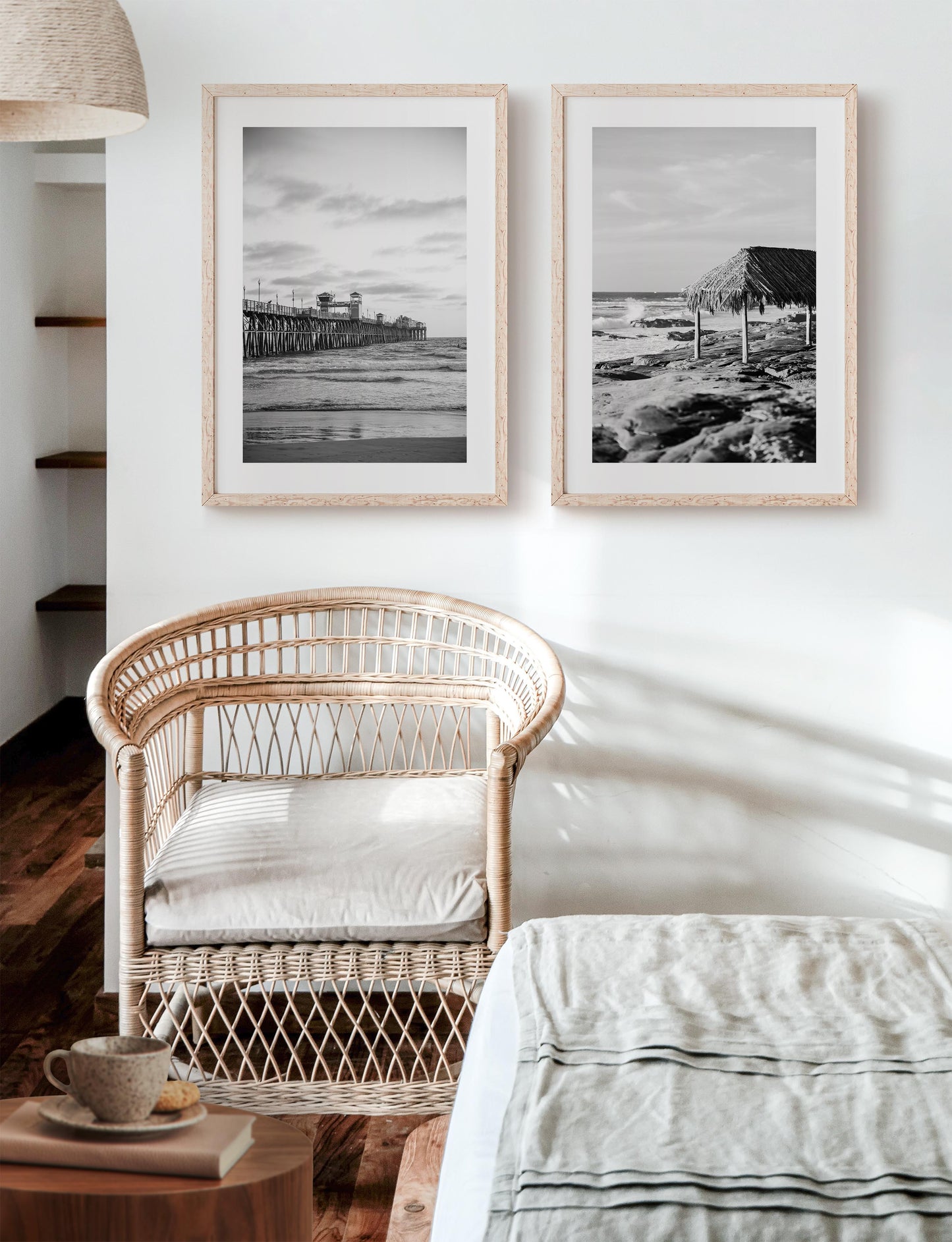 Windansea Hut B&W